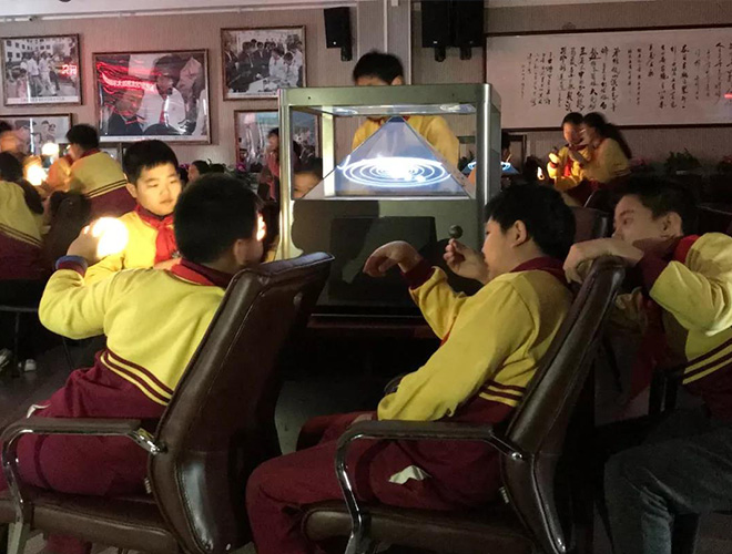 西城区奋斗小学 日食